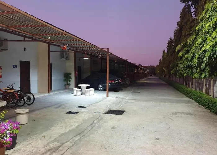 Friends House リゾート バンコク都
