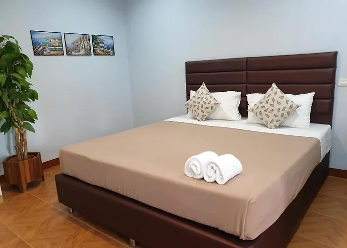 Friends House リゾート 4*